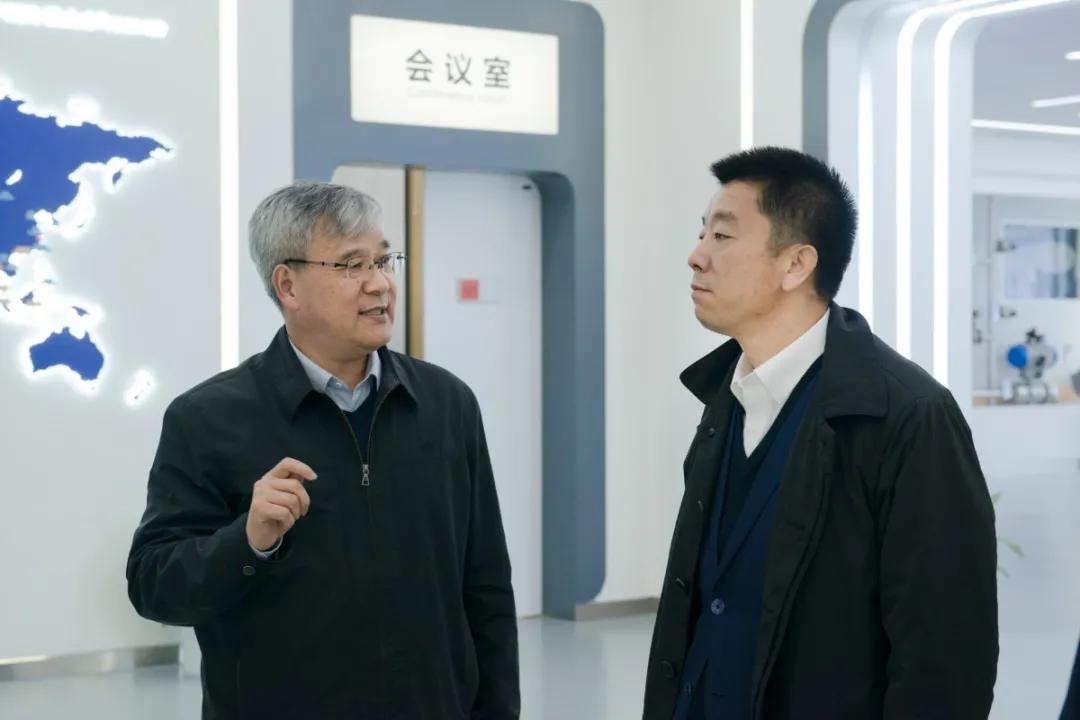 上海证券交易所总经理蔡建春一行来访十大网赌靠谱网址平台技术